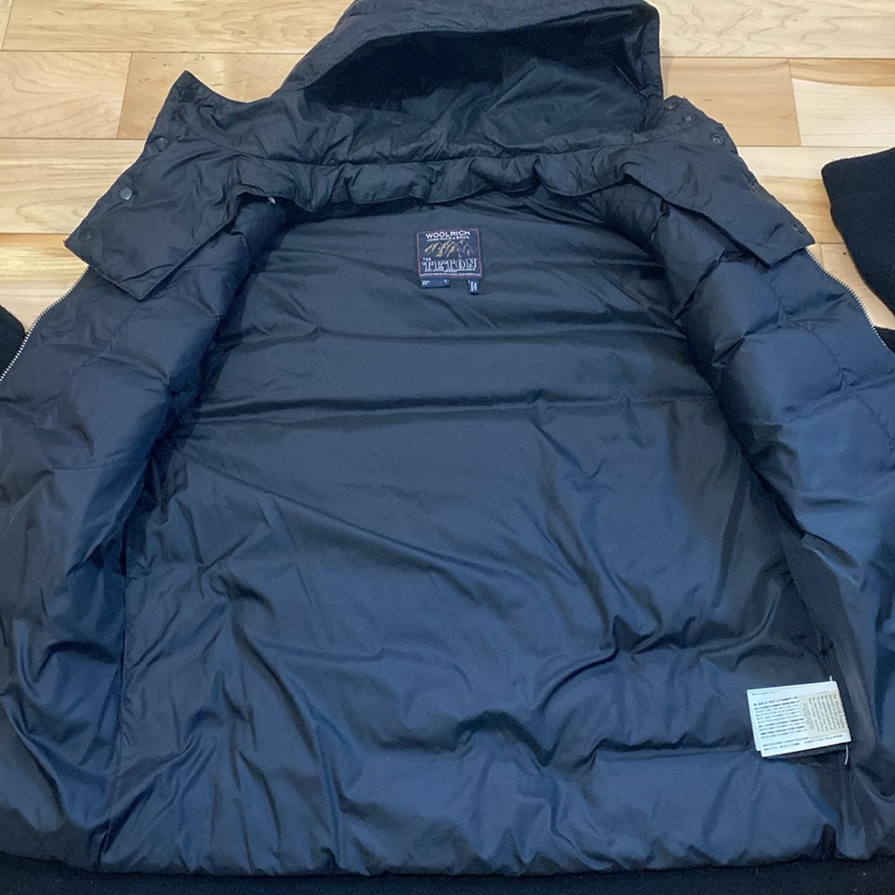Men's Woolrich Black Puffer and Wool Jacket - Picture 11 of 16